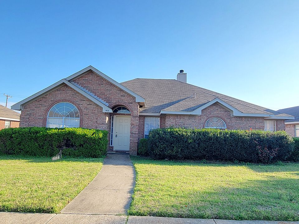 1st image of 903 Worden Dr