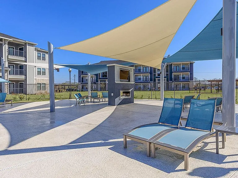 TC_Fire Pit_Pool
