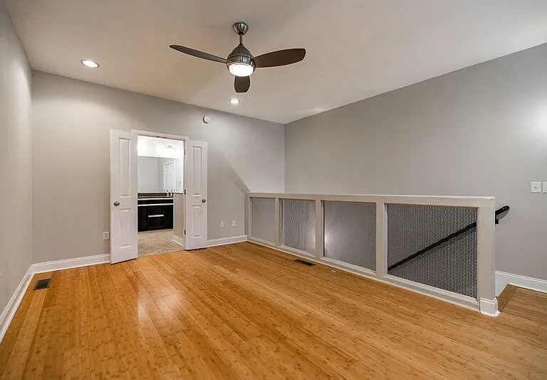 118 Ruth Dr #240 — Photo 14