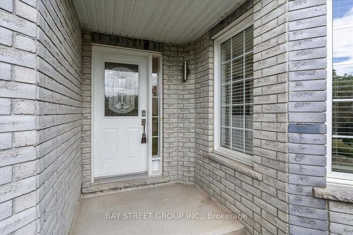 5 bed, $3,600 — Photo 4