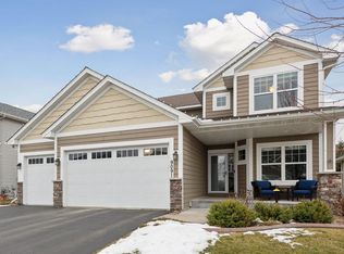 9091 Degler Cir, Chanhassen, MN 55317