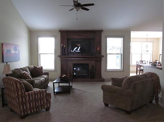 4th image of 2350 Hearthstone Cir SW