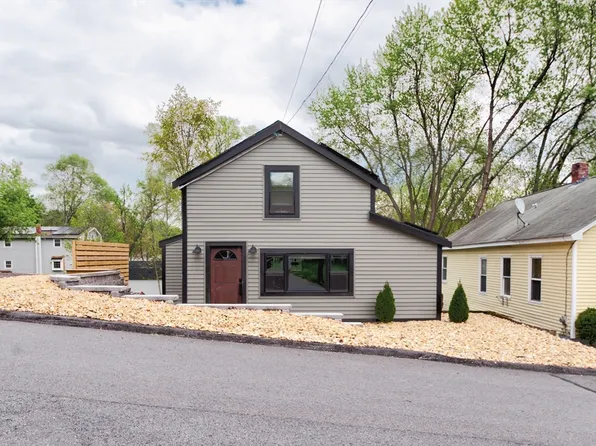 51-53 Camden St, Dracut, MA 01826
