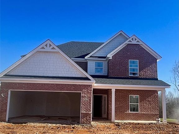 5th image of 839 Wyndham Village Ct