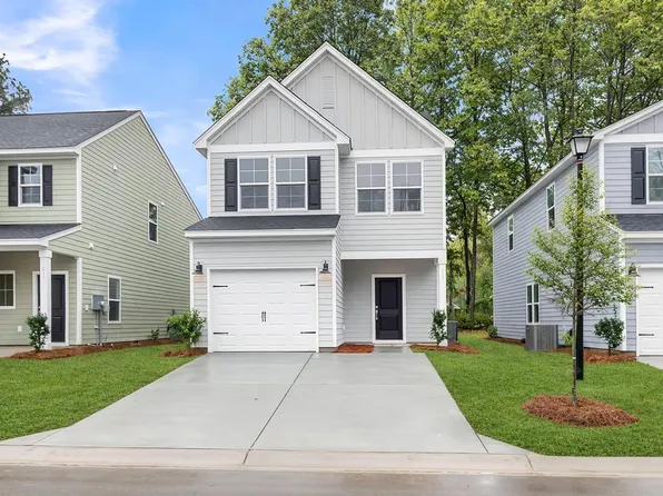 213 Central Creek Dr, Goose Creek, SC 29445