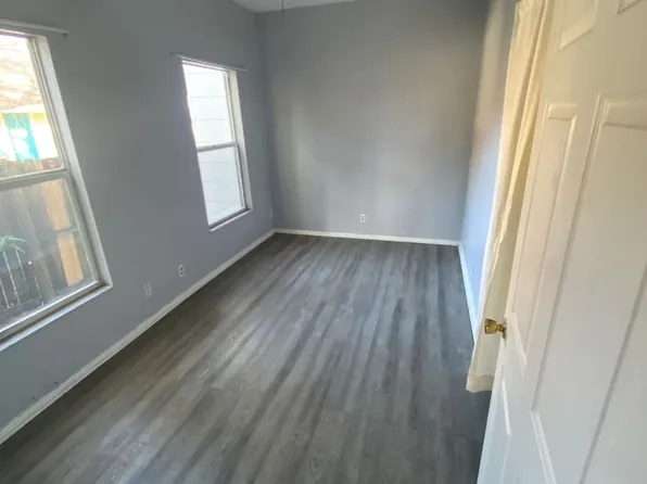 715 8th St N, 715 8th St N APT 1, Saint Petersburg, FL 33701