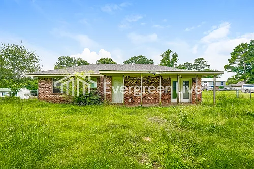 106 Meadowgreen Rd Photo 1