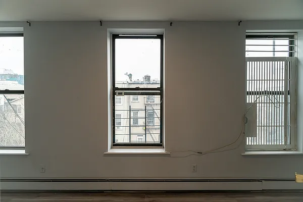 Rented by Owner | media 9