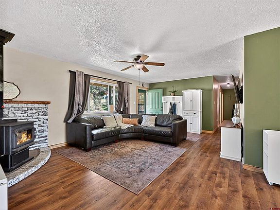 5th image of 322 Meadowbrook Drive