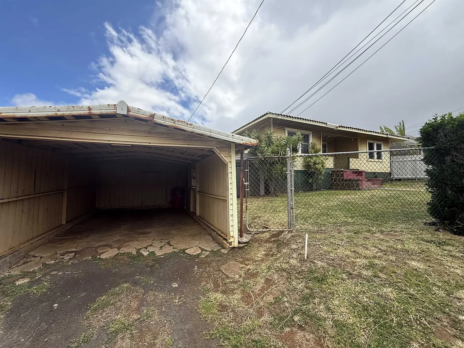 3 bed, 1264 sqft, $3,500 — Photo 1
