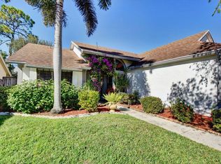 12981 Blue Lake Dr, Wellington, FL 33414