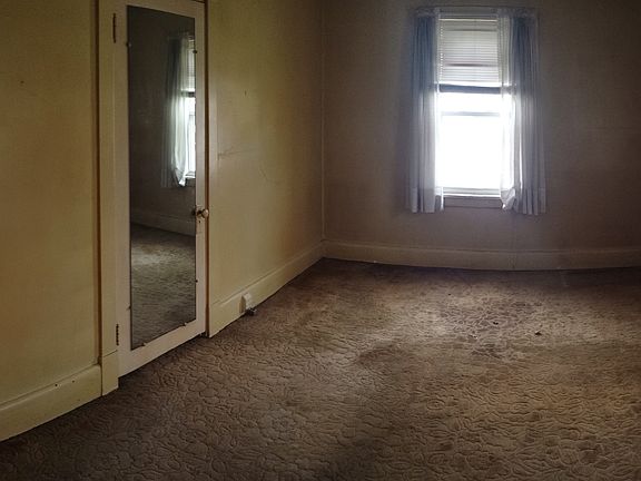Large Bedroom Panorama