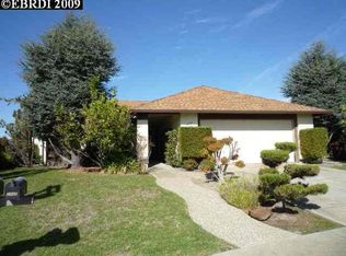 2455 Hill View Ln, Pinole, CA