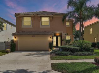 2079 Reston Cir, Royal Palm Beach, FL 33411
