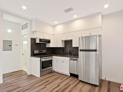 848 N Sycamore Ave, Los Angeles, CA, 90038