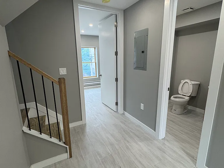55 Lander St #2B — Photo 13