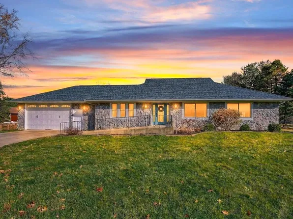6710 Lehman Rd, Canal Winchester, OH 43110