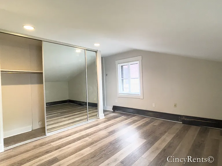 219 Fosdick St #3 — Photo 4
