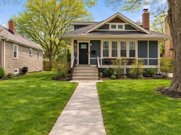 220 S Illinois Ave, Villa Park, IL 60181