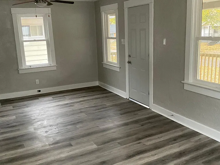 809 Leland Ave — Photo 15