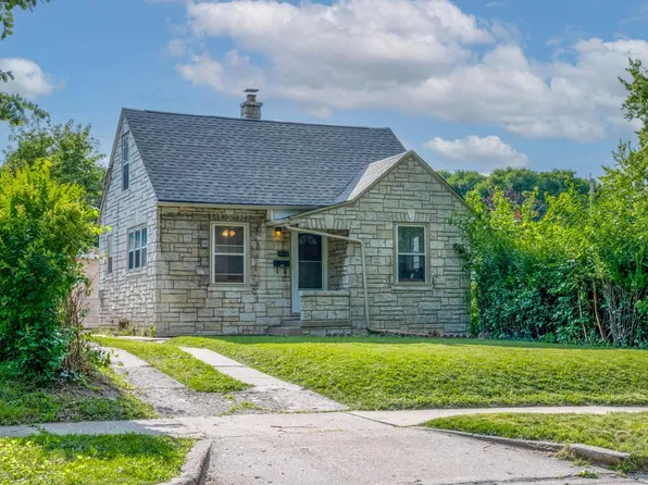 1039 South 87th STREET, West Allis, WI 53214