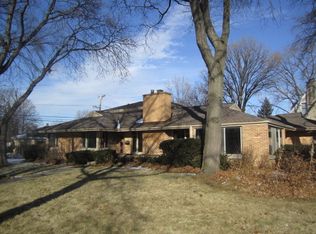 2020 Woodland Ave, Park Ridge, IL 60068