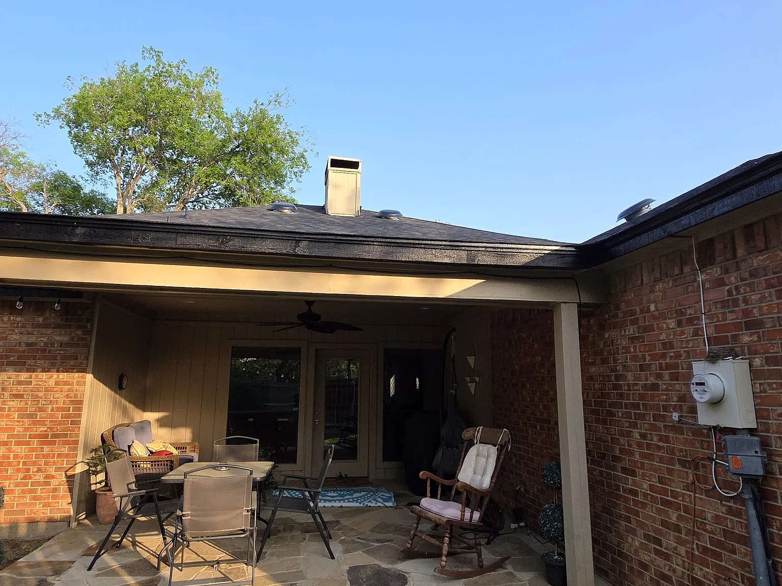 4 bed, 2.5 bath, 2546 sqft, $3,400 — Photo 3