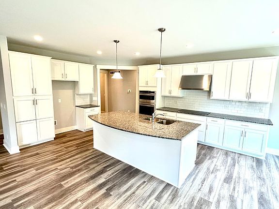 3rd image of 7326 Nickey Ct