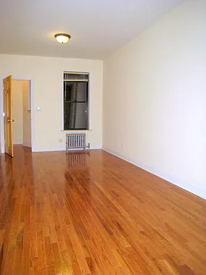 Rented by Citiburg Realty Solutions LLC | media 15