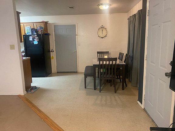 3rd image of 24 Cypress Ave