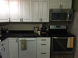 115 Silver Ct, Hamilton, NJ 08690