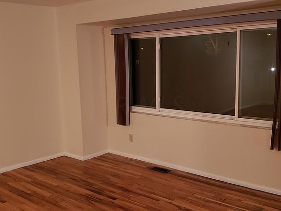 4th image of 2886 Landon Dr