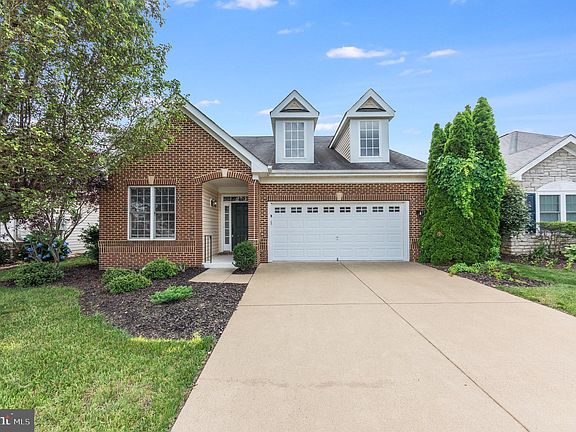 3rd image of 6224 E Dranesville Dr