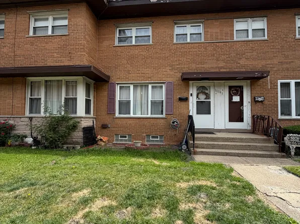10043 Frontage Rd, Skokie, IL
