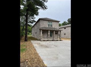 1423 S Bailey St, Jacksonville, AR 72076
