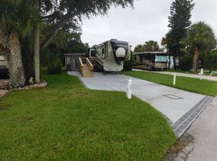 40 Sunset Dr, Titusville, FL 32780