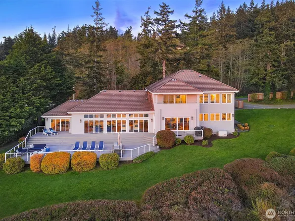 5006 Scurlock Road, Freeland, WA 98249