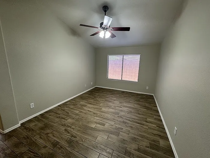 2330 W Blue Sky Dr — Photo 15