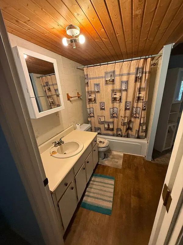 4 bed, 3.0 bath, $1,900 — Photo 4