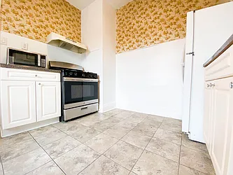 Rented by RealTegrity NY LLC