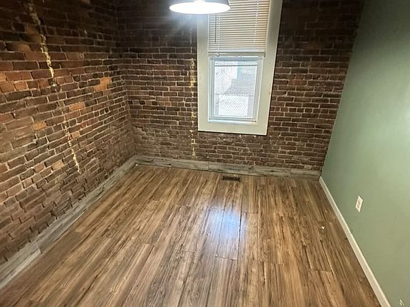 5th image of 84 N 6th St #2B