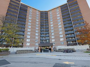 2020 Jasmine Cres #810, Ottawa, ON K1J 8K5