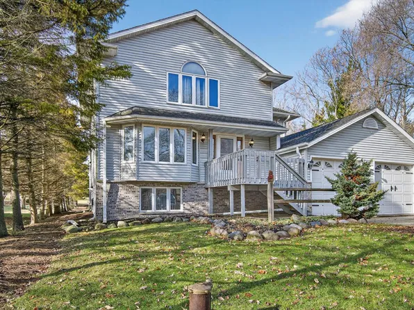 9934 28th AVENUE, Pleasant Prairie, WI 53158