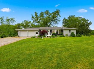 3105 E Hartman Rd, Columbia City, IN 46725