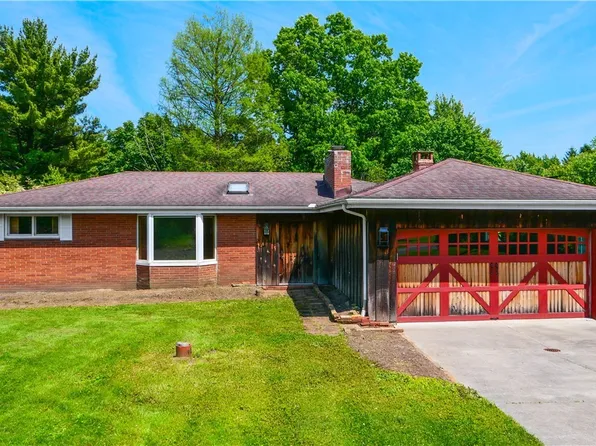 11828 Sheldon Rd, Mantua, OH 44255