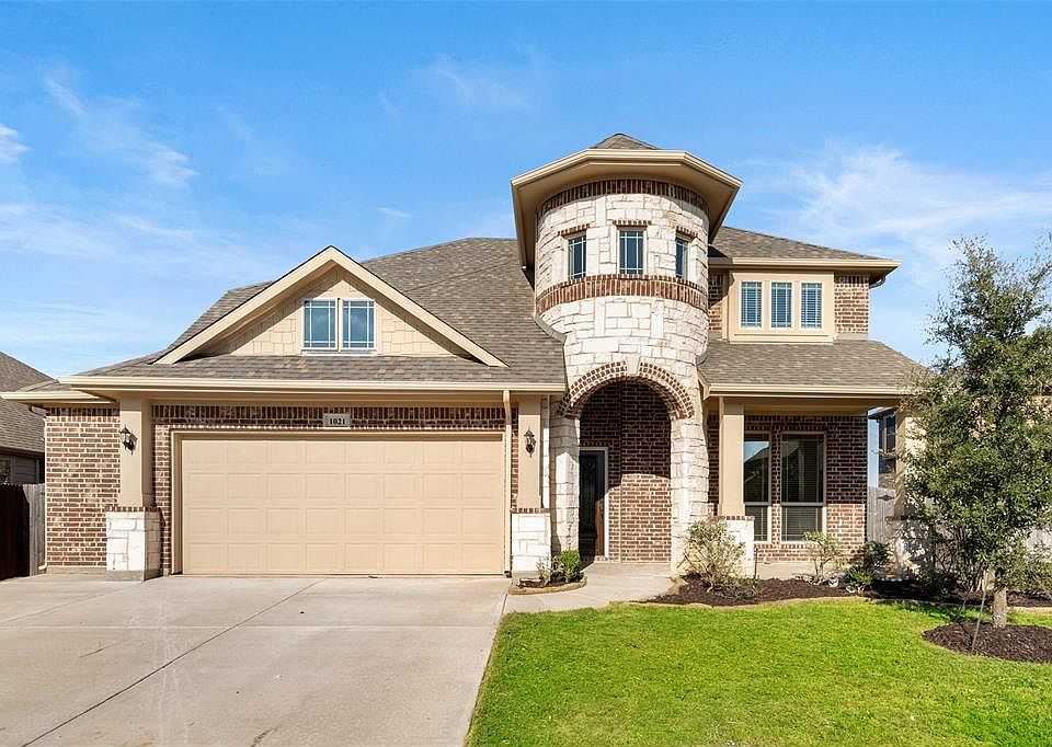 1st image of 1021 Ponderosa Dr
