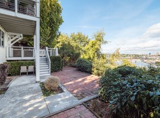 2508 Dexter Ave N APT D, Seattle, WA 98109