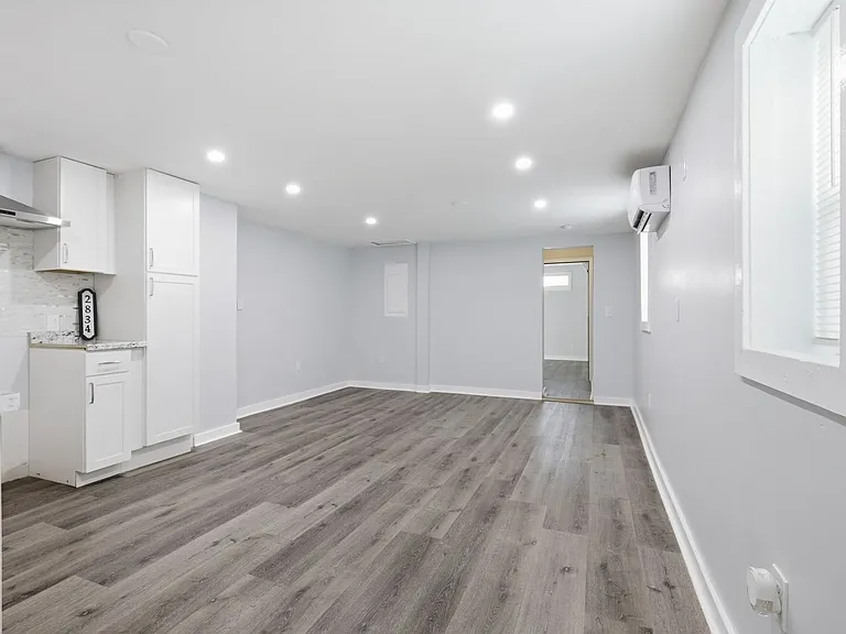 2834 Clifton Ave — Photo 13