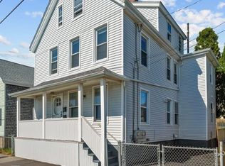 1235 Cove Rd, New Bedford, MA 02744