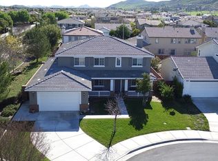 29135 Hawkesbury Ct, Menifee, CA 92585